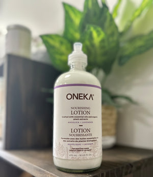 Oneka - Lotion in 475 ml Glass Pump Bottle