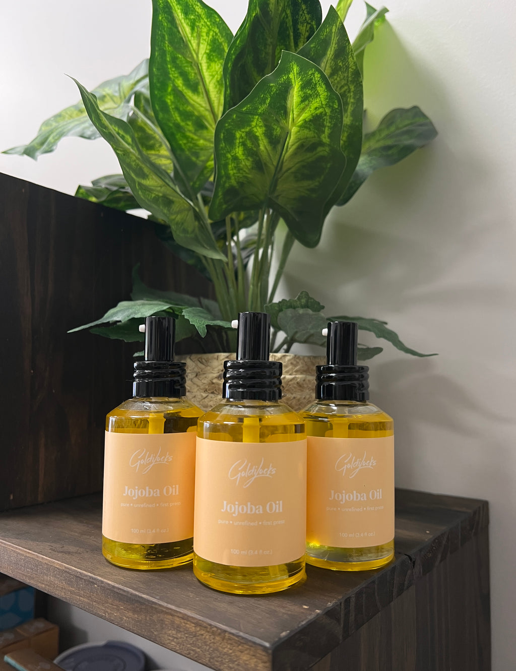 Goldilocks- Jojoba Oil