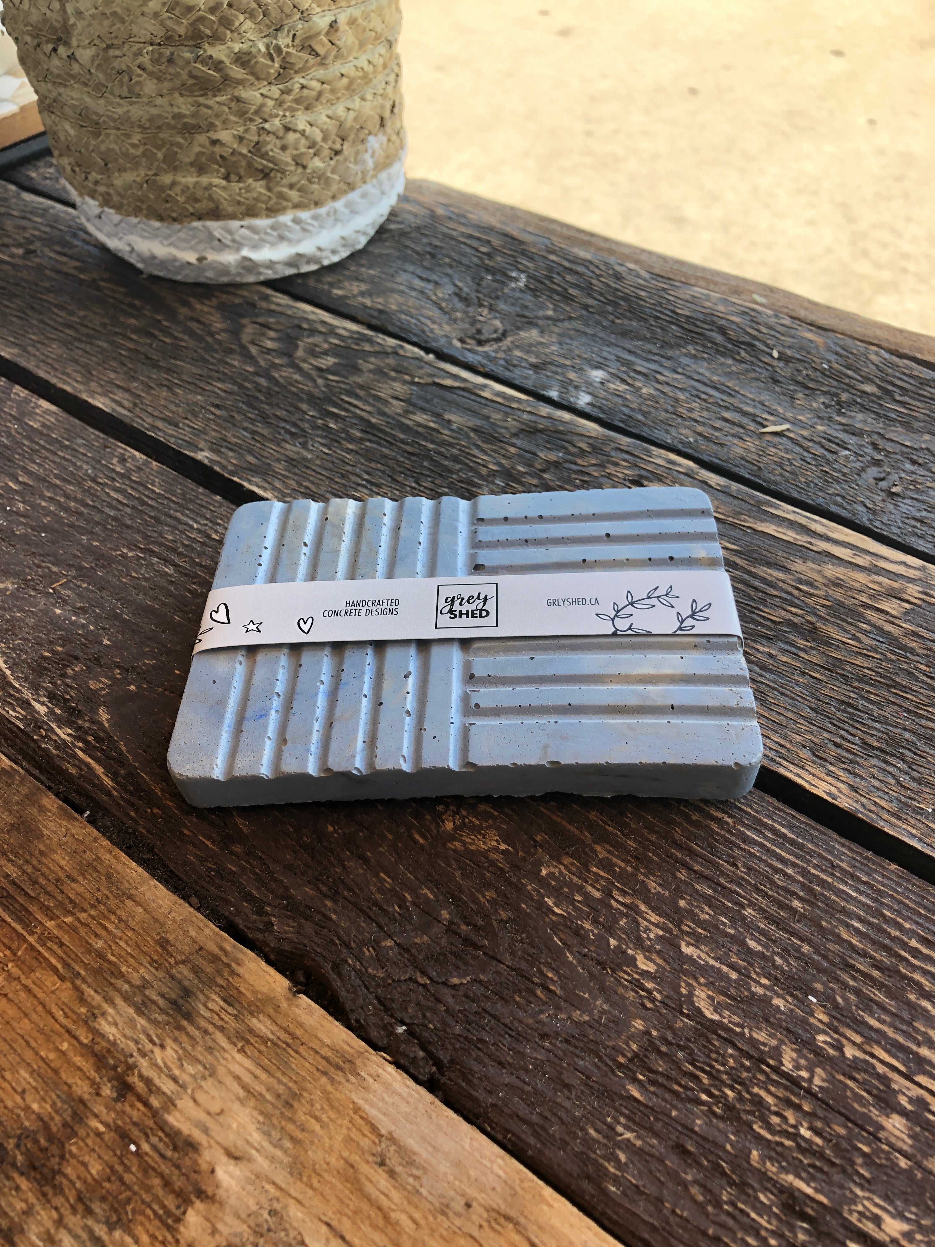 Grey Shed - Classic Concrete Soap Tray